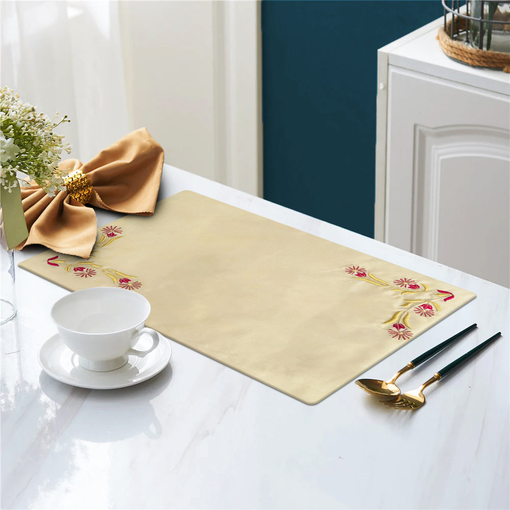 Daffodil Skin Tissue Embroidered Table Mats
