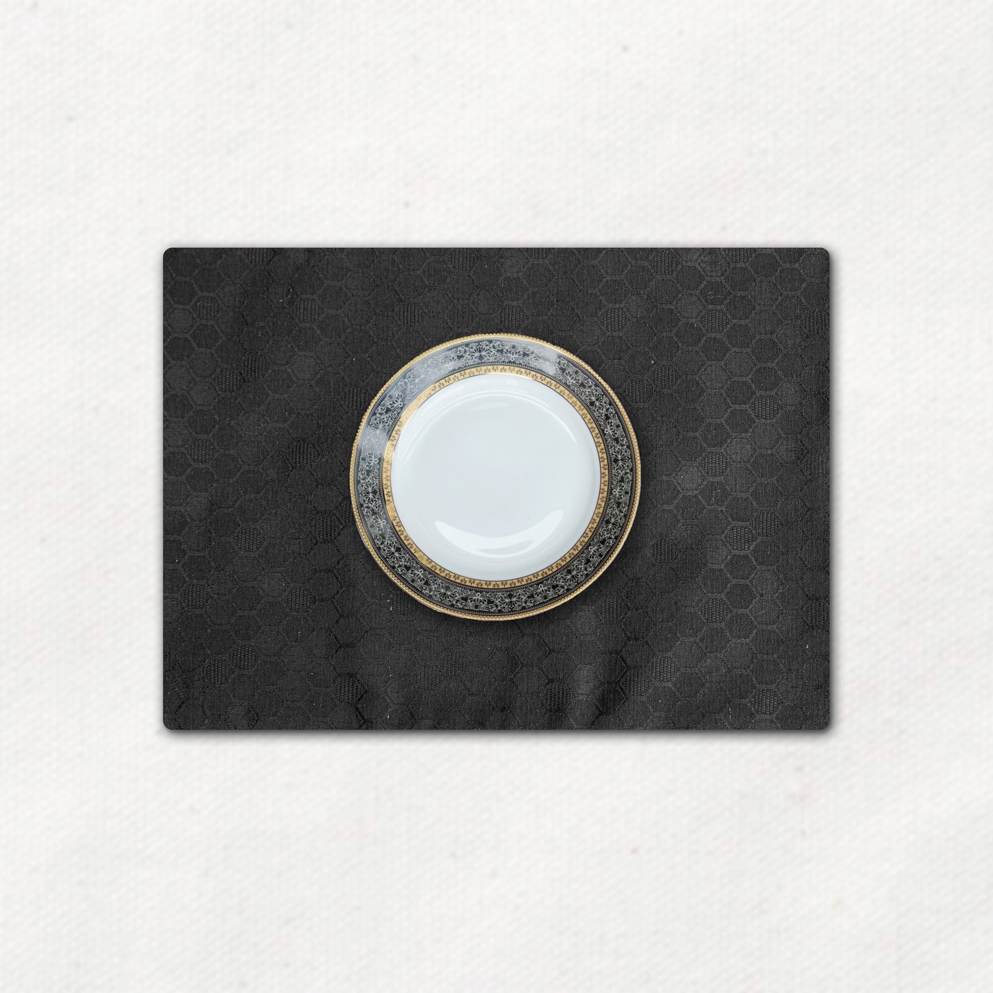 Juniper Leaf Night Black Table Mats