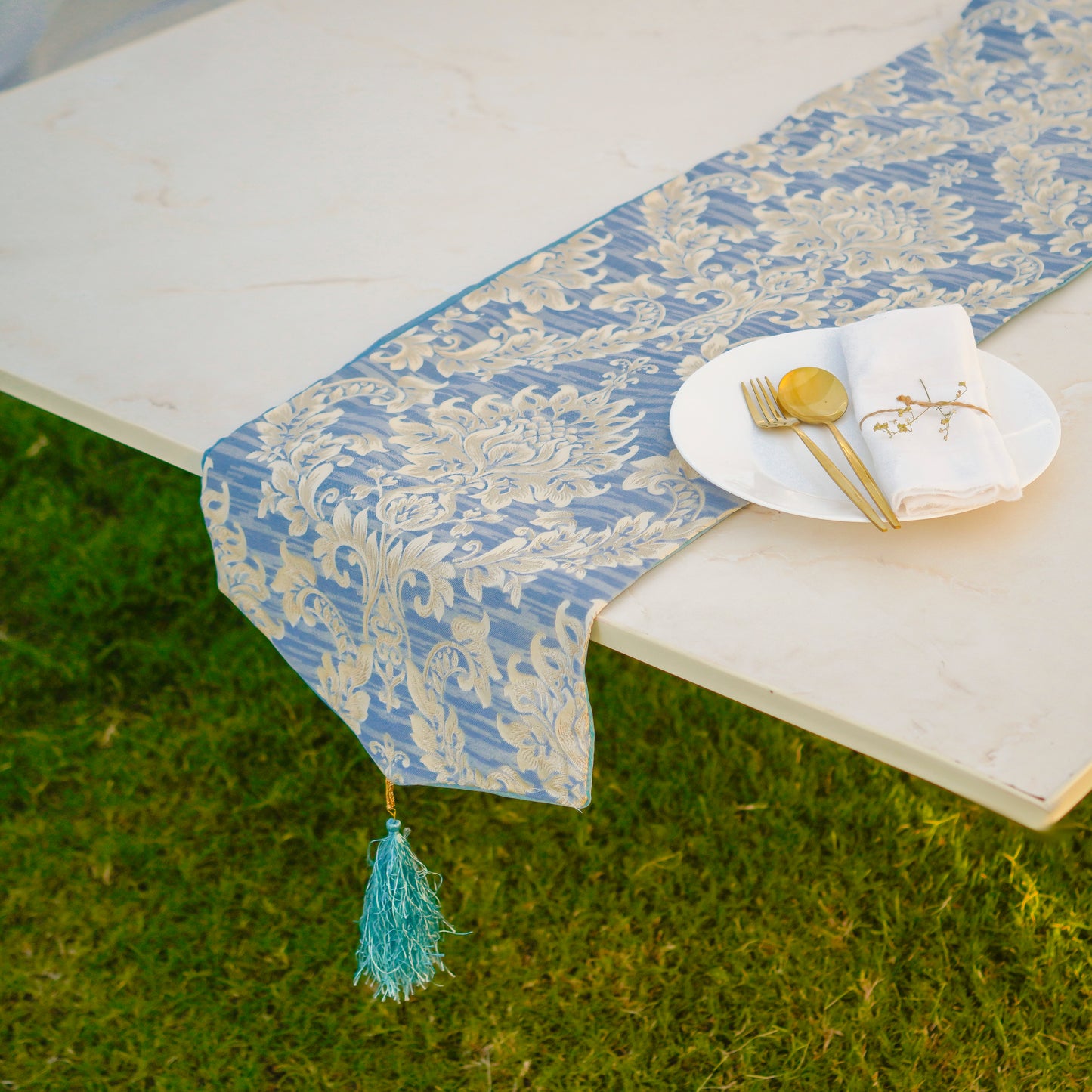 Majestic Bonanza Pearl Blue Table Runner