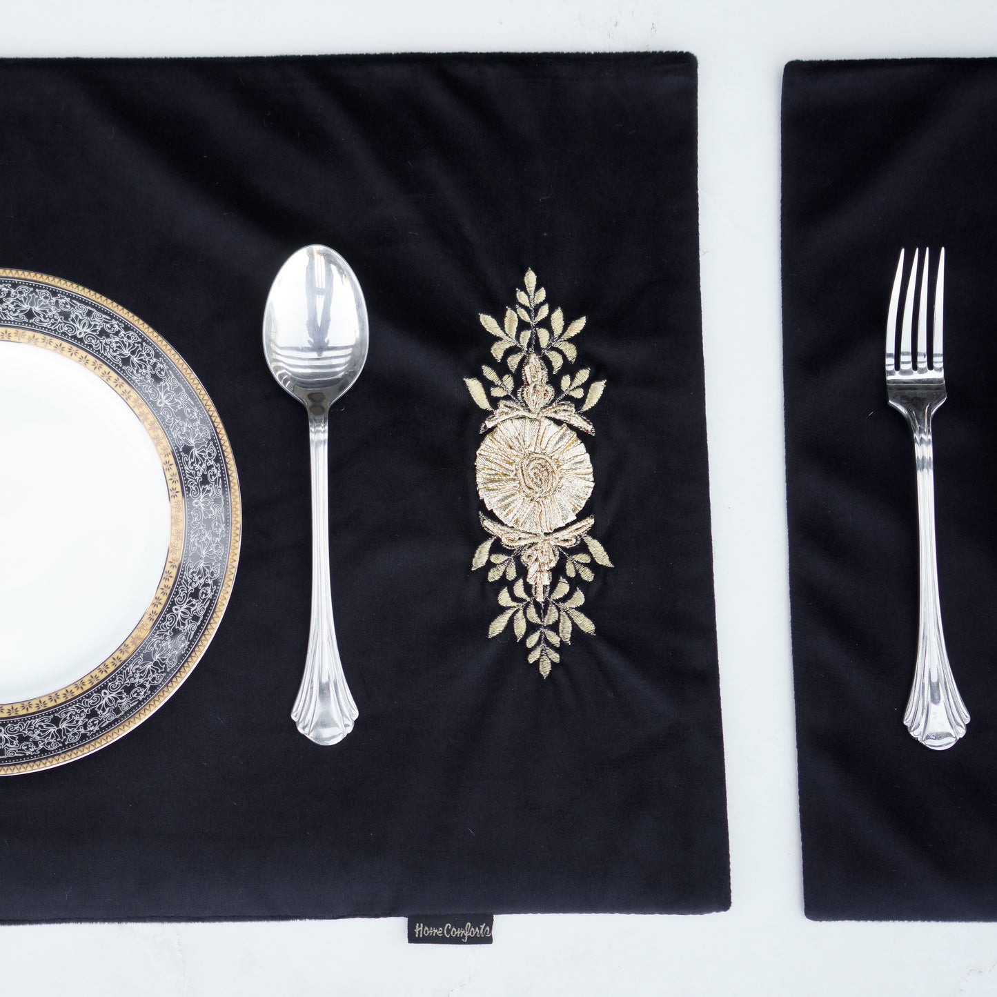 Grace Velvet Black Embroidered Table Set
