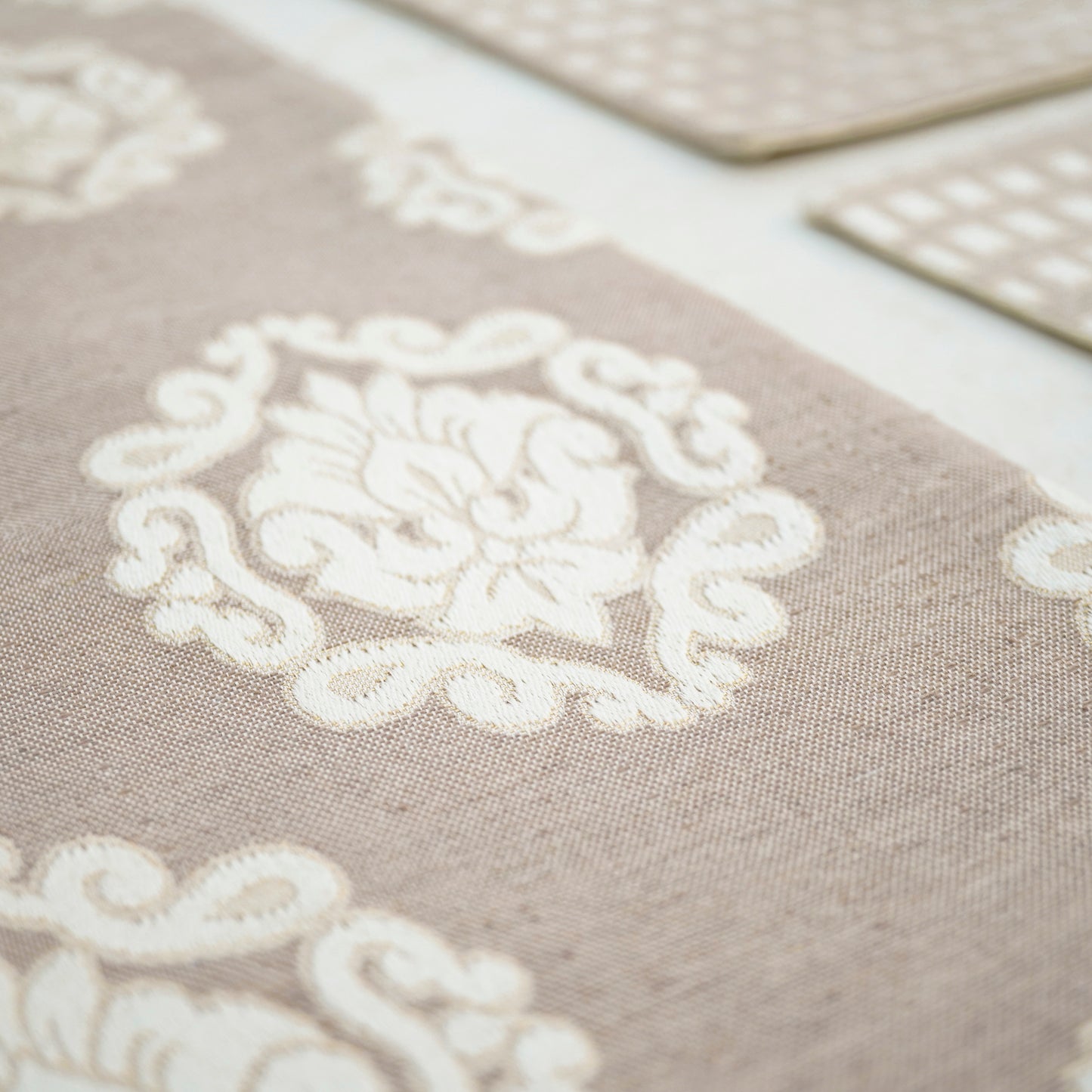 Medallion Check Sandstone Beige Table Set