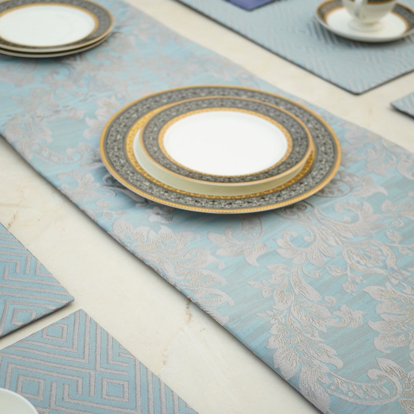 Majestic Bonanza Ice Blue Table Set