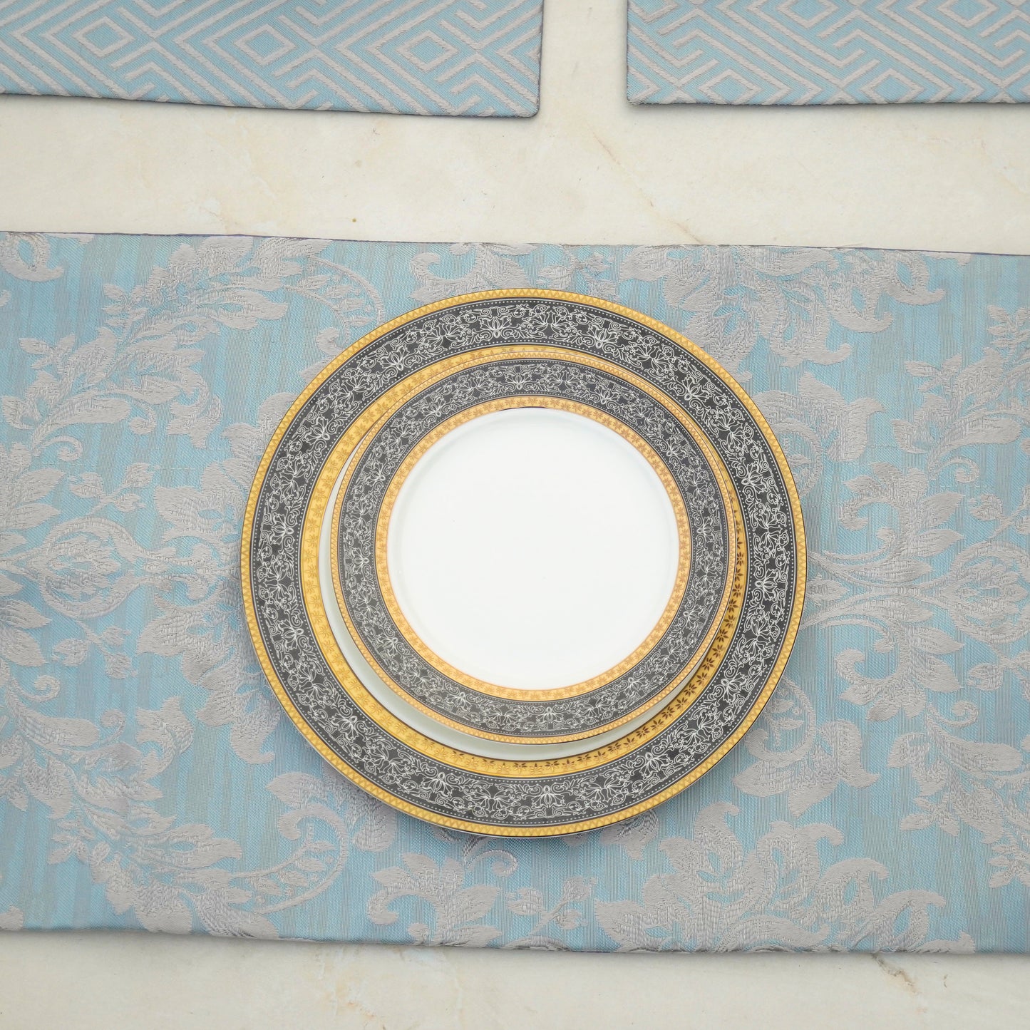 Majestic Bonanza Ice Blue Table Set