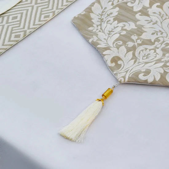 Majestic Bonanza Sand brown Table Runner