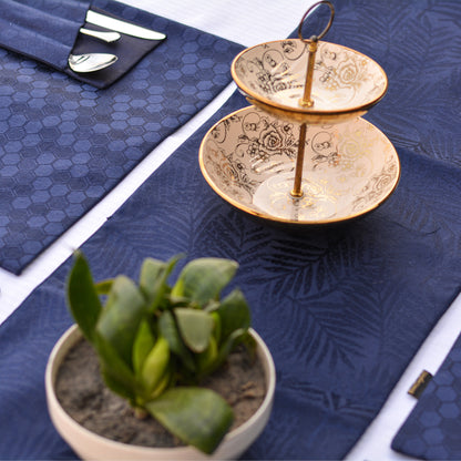 Juniper Leaf Mystic Blue Table Set