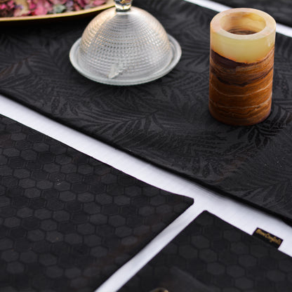 Juniper Leaf Night Black Table Set