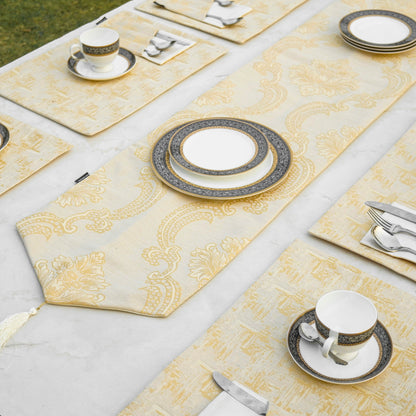 Zarwish Pearl Gold Table Set
