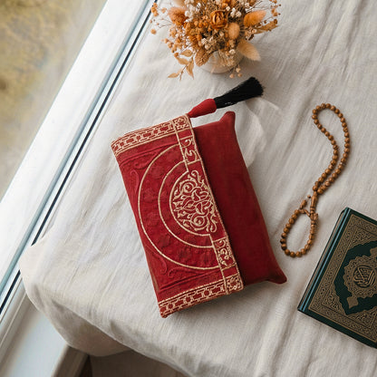 Mehraab-e-Rawdah Velvet Quran Cover