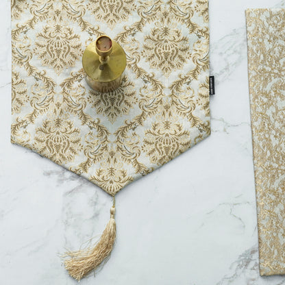 Zarmina Ivory Table Set