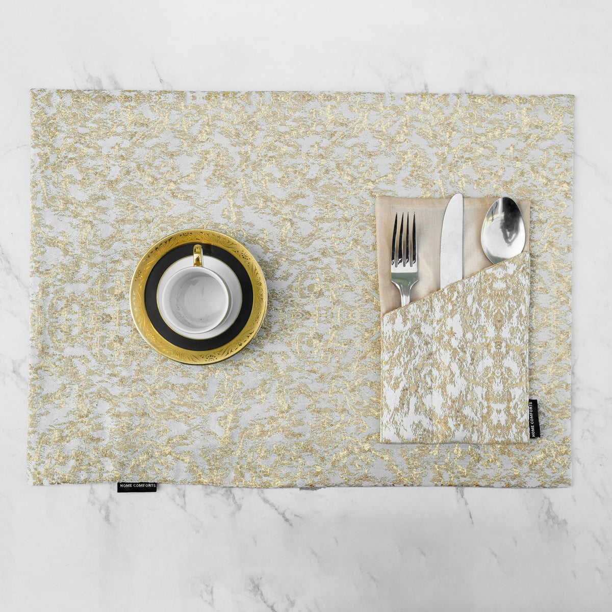 Zarmina Ivory Table Set