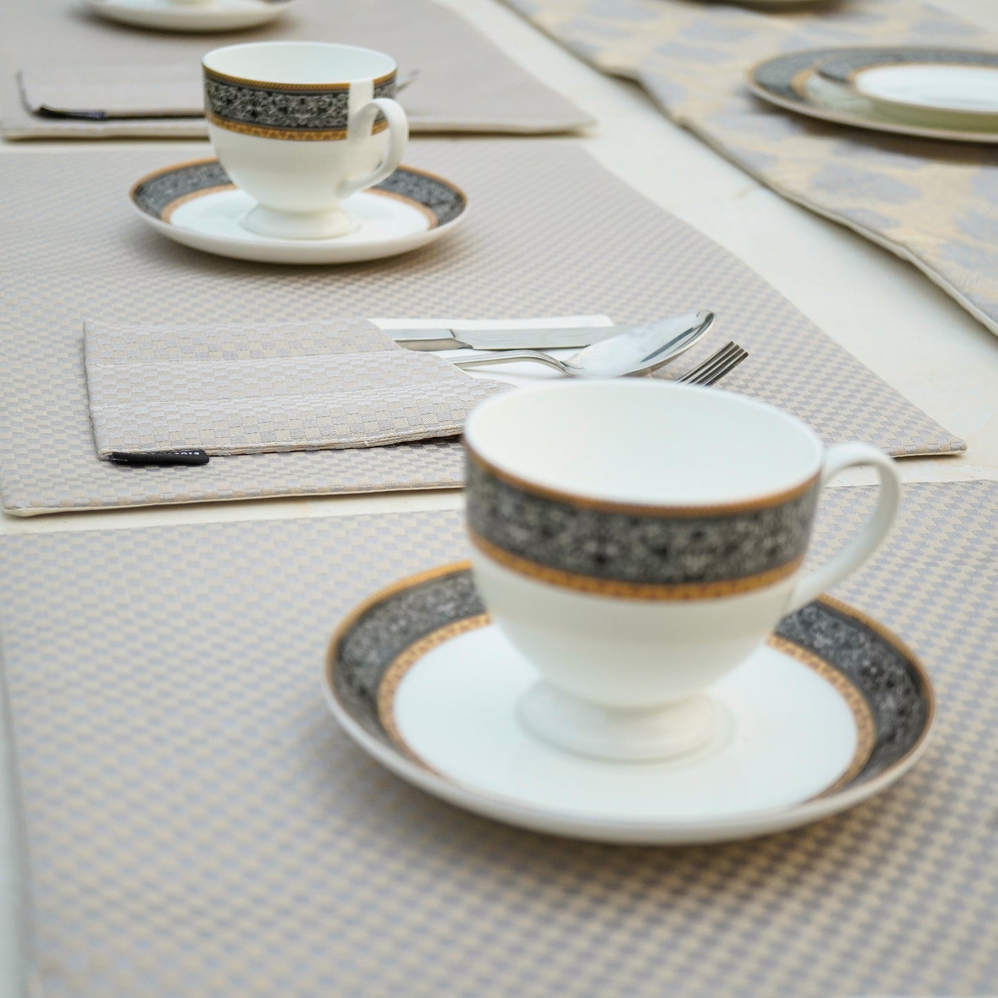 Regal Check Grey Cream Table Set