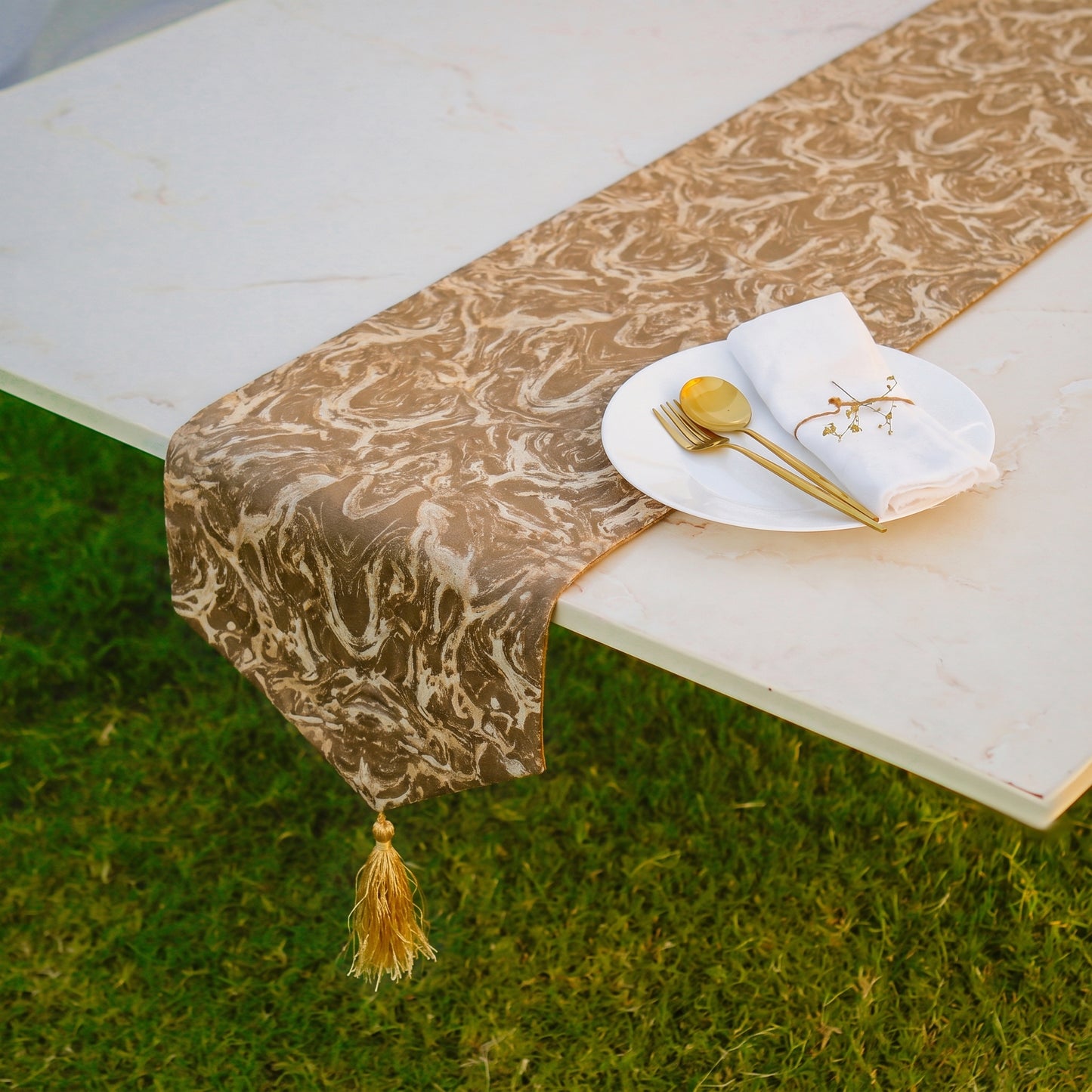 Marble Weave Burnt Caramel Table Runner