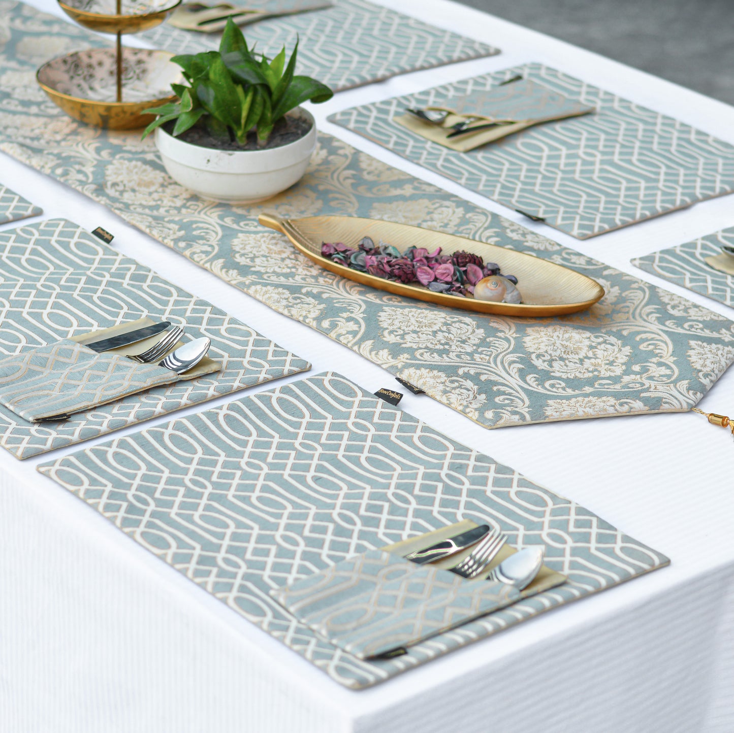 Carlson Sand Grey Table Mats